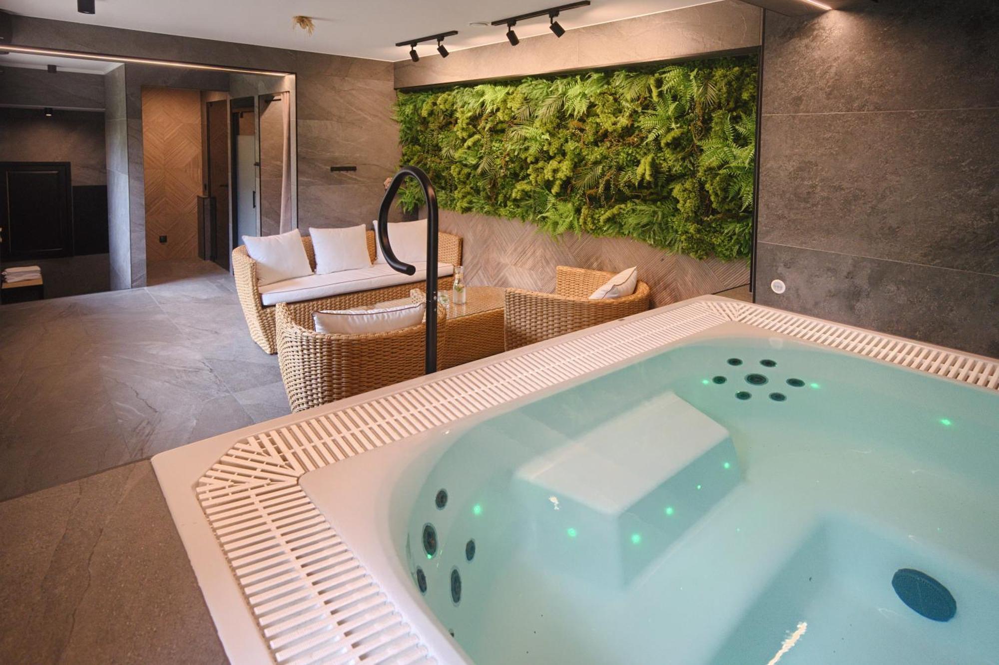 Pensjonat Litworowka Wellness&Spa Poronin Exteriör bild